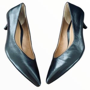 Vionic Josie Black Butter Soft Leather Kitten Heels Size 11